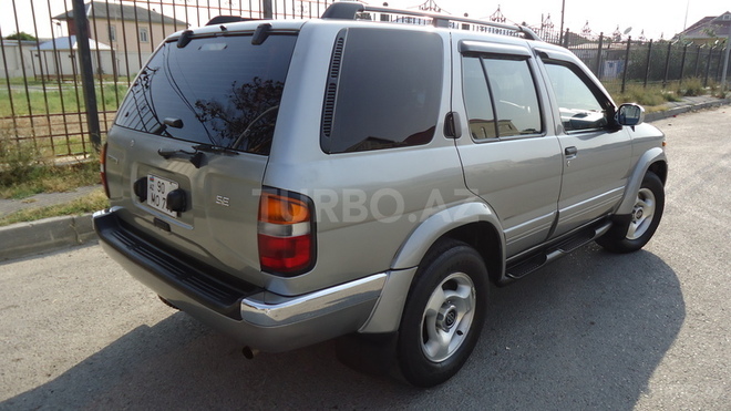 Nissan Pathfinder 1999, 197,000 km - 3.3 l - Bakı