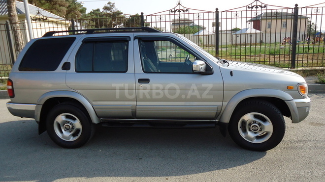 Nissan Pathfinder 1999, 197,000 km - 3.3 l - Bakı