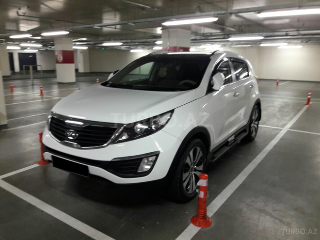 Kia Sportage 2010, 185,600 km - 2.0 л - Bakı