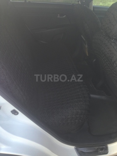 Kia Sportage 2010, 135,000 km - 2.0 l - Bakı