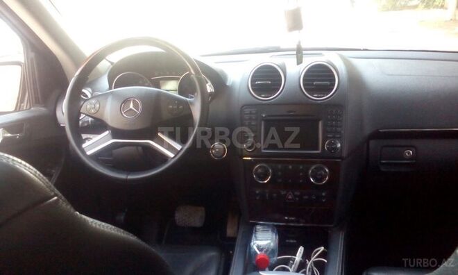 Mercedes GL 550 2008, 192,000 km - 5.5 l - Bakı