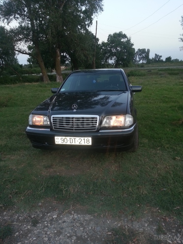 Mercedes C 200 1999, 28,000 km - 2.0 l - Xaçmaz