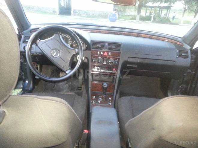 Mercedes C 200 1999, 28,000 km - 2.0 l - Xaçmaz