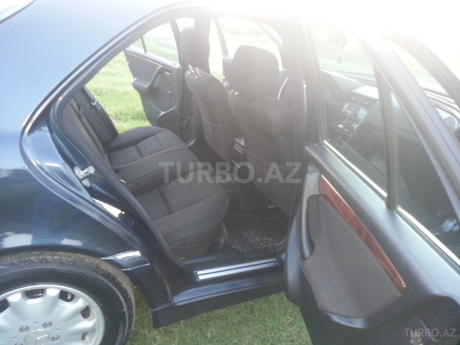 Mercedes C 200 1999, 28,000 km - 2.0 l - Xaçmaz