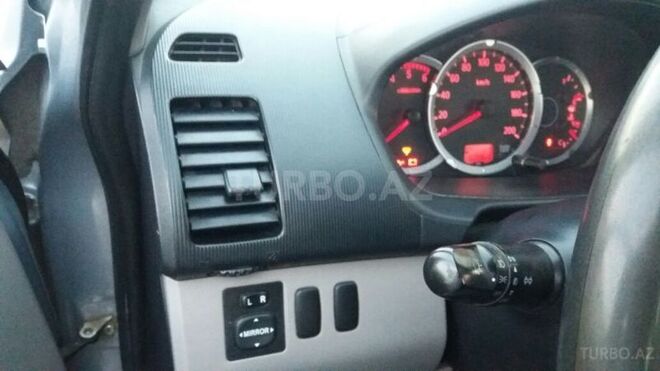 Mitsubishi L200 2013, 61,000 km - 2.5 л - Bakı