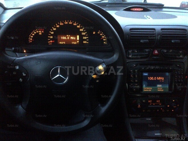 Mercedes C 320 2001, 172,548 km - 3.2 л - Bakı