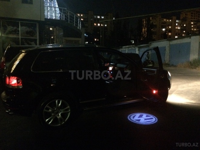 Volkswagen Touareg 2005, 185,000 km - 4.2 l - Bakı