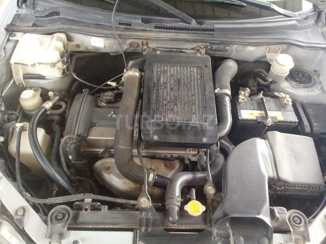 Mitsubishi Airtrek 2003, 135,000 km - 2.0 л - Gəncə