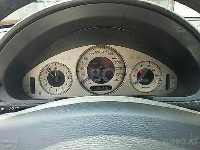 Mercedes E 240 2004, 188,509 km - 2.6 l - Gəncə