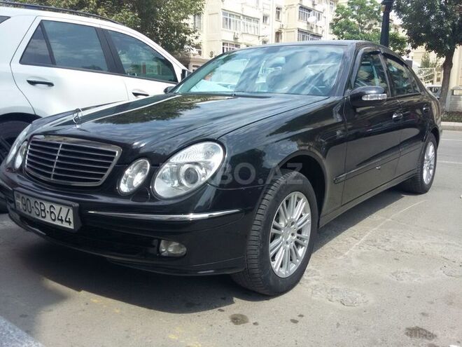 Mercedes E 240 2004, 188,509 km - 2.6 l - Gəncə