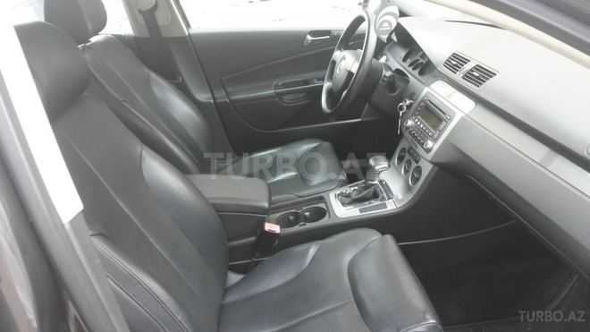 Volkswagen Passat 2005, 157,000 km - 2.0 l - Bakı