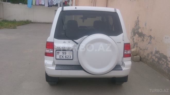 Mitsubishi Pajero io 2003, 170,000 km - 2.0 l - Bakı