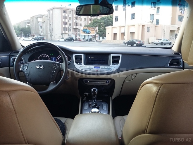 Hyundai Genesis 2010, 131,000 km - 3.8 l - Bakı