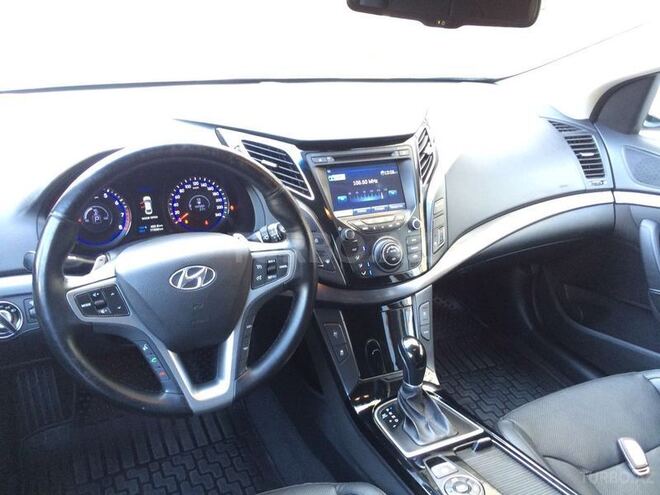Hyundai i40 2012, 77,000 km - 2.0 l - Bakı