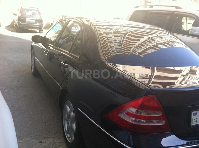 Mercedes C 240 2000, 251,000 km - 2.6 л - Bakı