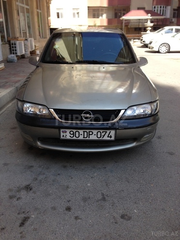 Opel Vectra 1997, 265,000 km - 1.8 l - Bakı