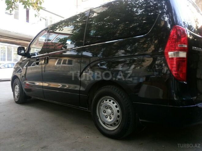 Hyundai H-1 2008, 200,000 km - 2.5 l - Bakı