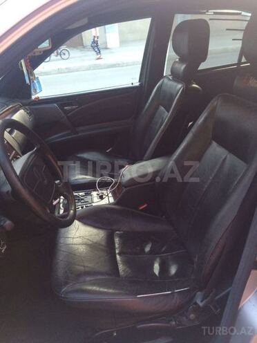 Mercedes E 230 1996, 337,000 km - 2.3 l - Sumqayıt