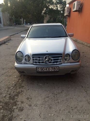 Mercedes E 230 1996, 337,000 km - 2.3 l - Sumqayıt