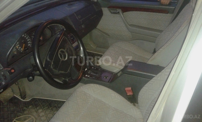 Mercedes C 280 1995, 320,000 km - 2.8 л - Bakı