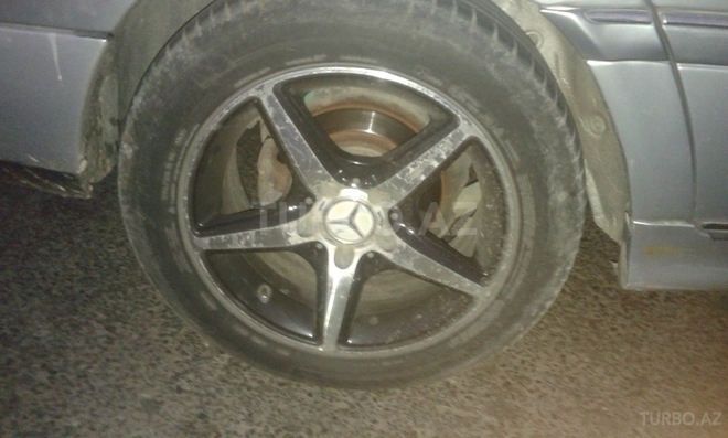 Mercedes C 280 1995, 320,000 km - 2.8 л - Bakı