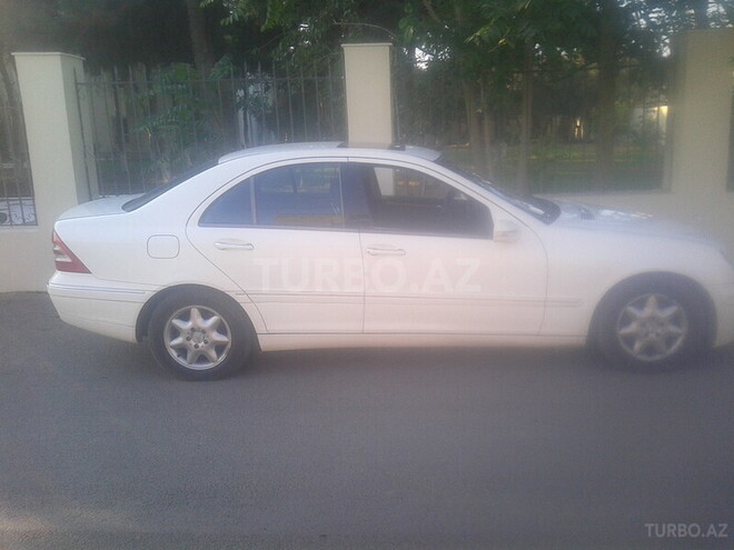 Mercedes C 240 2003, 190,482 km - 2.6 л - Bakı