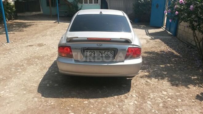 Hyundai Sonata 2004, 203,000 km - 2.0 l - Quba