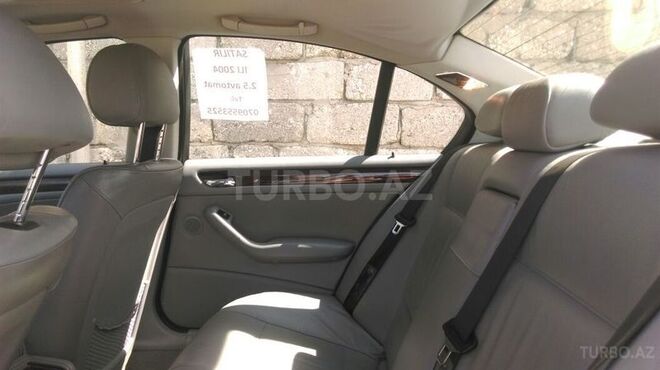 BMW 325 2004, 186,000 km - 2.5 l - Bakı