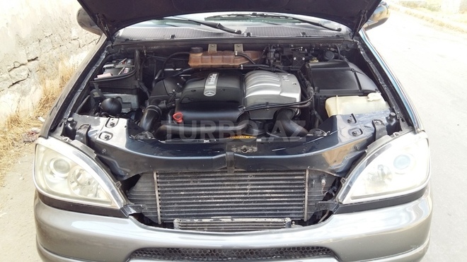 Mercedes ML 270 2001, 258,454 km - 2.7 l - Bakı