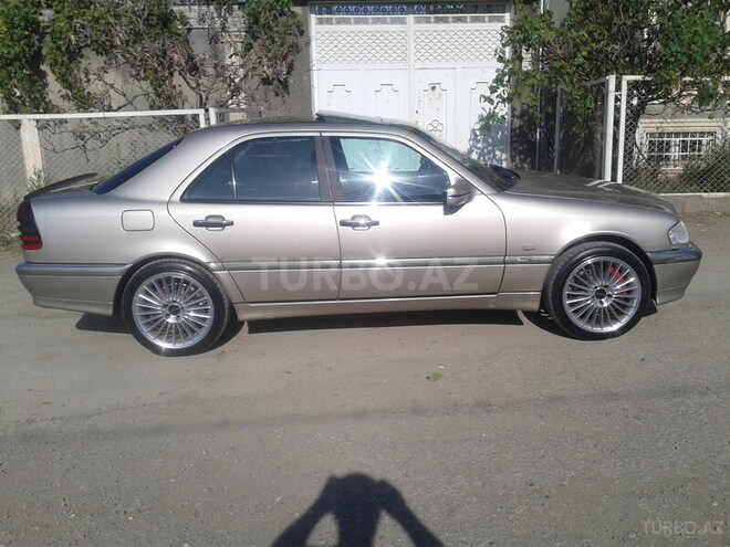 Mercedes C 180 1999, 193,000 km - 1.8 l - Gəncə
