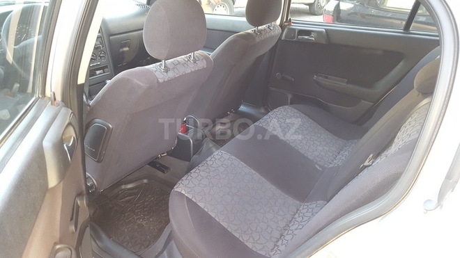 Opel Astra 1999, 228,000 km - 1.6 l - Qax