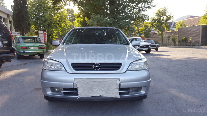 Opel Astra 1999, 228,000 km - 1.6 l - Qax