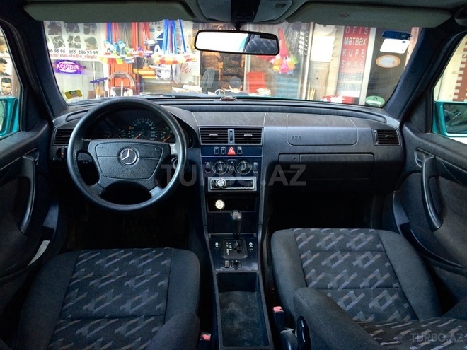 Mercedes C 180 1999, 301,000 km - 1.8 l - Bakı