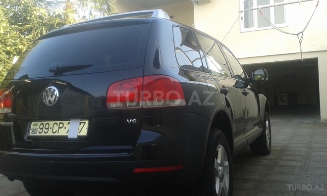 Volkswagen Touareg 2003, 220,000 km - 3.2 l - Göyçay