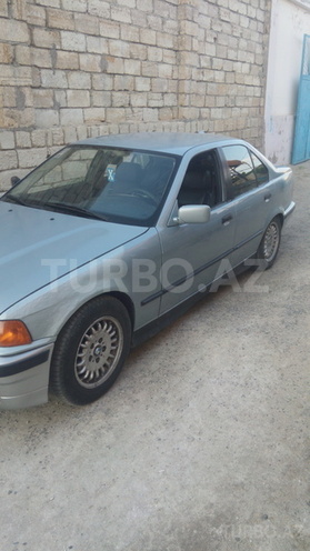 BMW 316 1992, 220,000 km - 1.6 l - Bakı