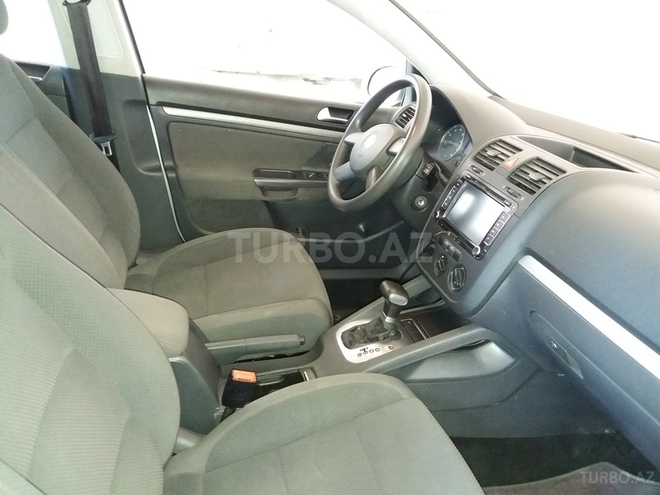 Volkswagen Golf 2004, 260,000 km - 2.0 l - Bakı