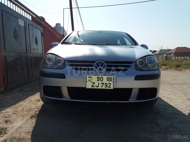 Volkswagen Golf 2004, 260,000 km - 2.0 l - Bakı