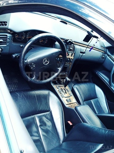 Mercedes E 240 2001, 240,000 km - 2.4 л - Sumqayıt