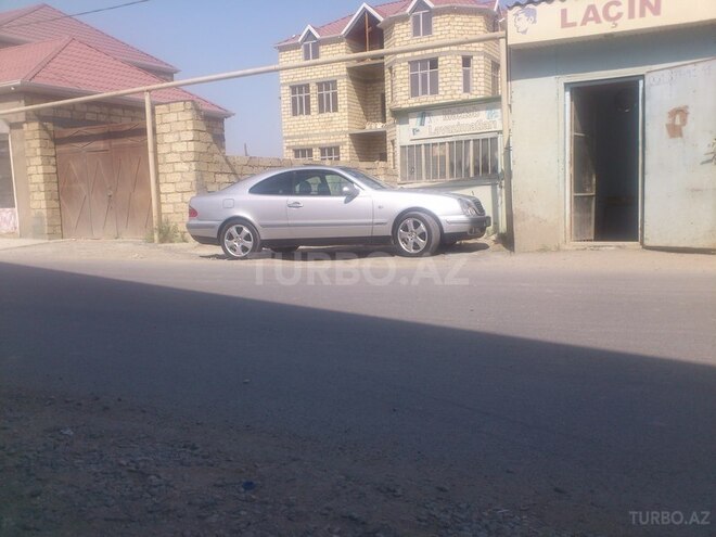 Mercedes  1999, 301,000 km - 2.3 l - Bakı
