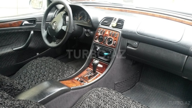 Mercedes  1999, 301,000 km - 2.3 l - Bakı