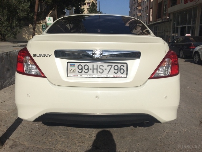 Nissan Sunny 2015, 17,100 km - 1.5 l - Bakı