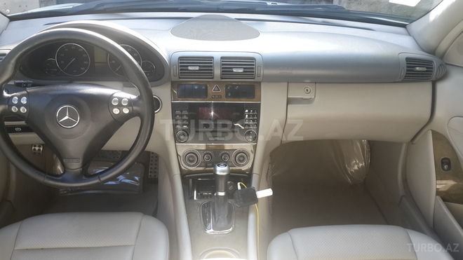 Mercedes C 230 2007, 123,000 km - 2.5 l - Bakı