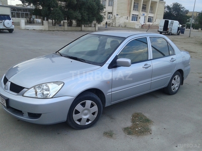 Mitsubishi Lancer 2008, 205,000 km - 1.3 l - Bakı