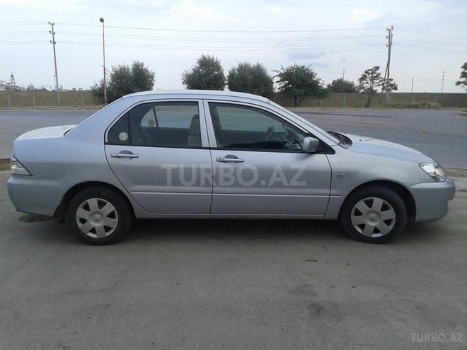 Mitsubishi Lancer 2008, 205,000 km - 1.3 l - Bakı