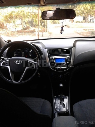Hyundai Accent 2012, 98,000 km - 1.6 л - Bakı