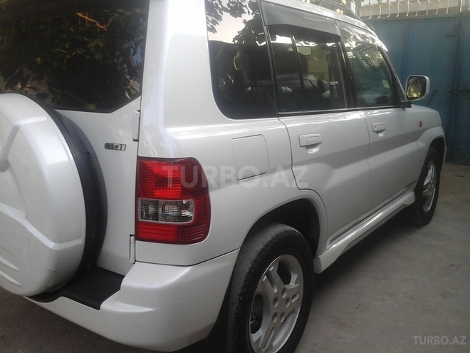 Mitsubishi Pajero io 2000, 177,840 km - 1.8 л - Sumqayıt