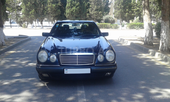 Mercedes E 280 1998, 185,000 km - 2.8 l - Sumqayıt