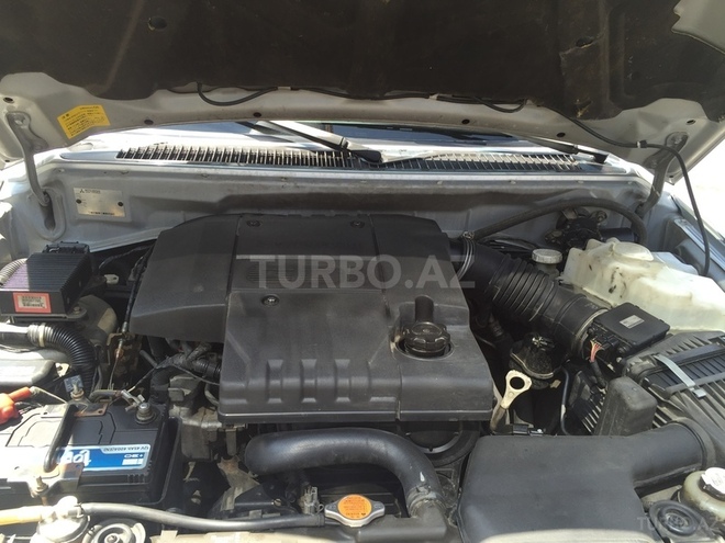 Mitsubishi Pajero io 2001, 167,000 km - 2.0 l - Bakı