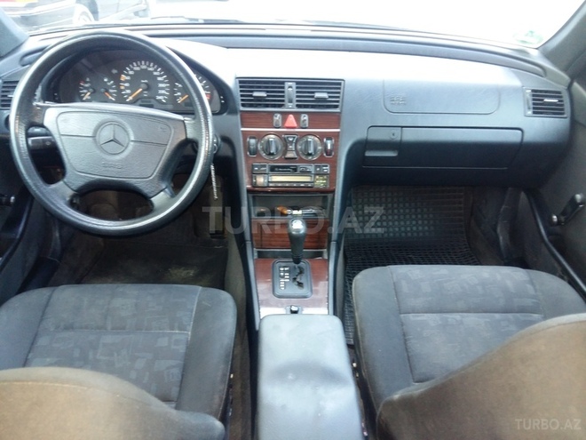Mercedes C 180 1997, 250,000 km - 1.8 л - Bakı
