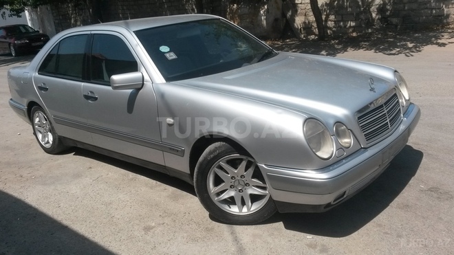 Mercedes E 240 1998, 2,500,000 km - 2.4 l - Bakı